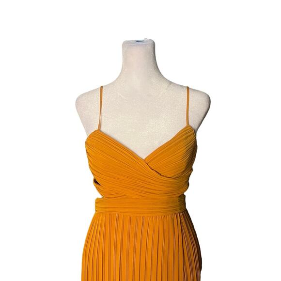 ALC Sienna V Neck Cutout Maxi Dress in Marigold sz 2 - Picture 3 of 10